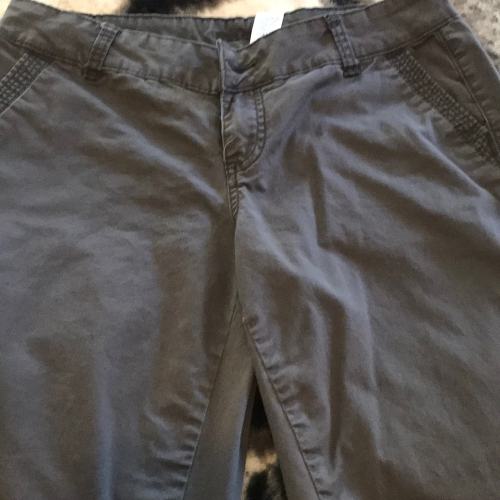 Gray pants - Picture 2 of 3